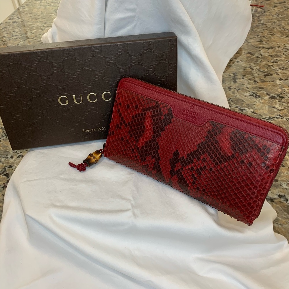 GUCCI wallet , wristlet, red python GORGEOUS!!! BRAND NEW WITH TAGS &BOX